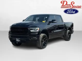Ram 1500 2021 4x4 Laramie 4p Camioneta de cabina 5.6 ft. CB 5 plazas larga