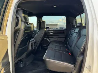 Ram 1500 2025 4x4 Laramie 4dr Crew Cab 5.6 ft. SB Pickup