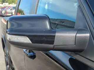 Ram 1500 2022 4x4 Limited 4p Camioneta Cabina Tripla 5,6 ft. CB Pickup