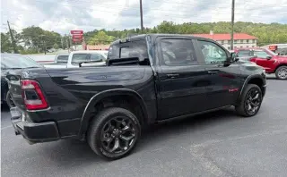 Ram 1500 2022 4x4 Limited 4p Camioneta Cabina Tripla 5,6 ft. CB Pickup