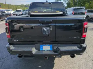 Ram 1500 2022 4x4 Limited 4p Camioneta Cabina Tripla 5,6 ft. CB Pickup