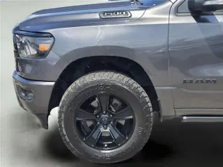 Ram 1500 2020 4x4 Big Horn Cabina Crew de 4 puertas pickup con caja de carga de 5.6 pies