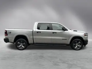 Ram 1500 2024 4x4 Big Horn 4dr Crew Cab 5.6 ft. SB Pickup
