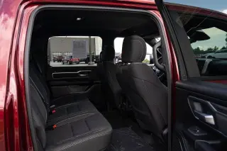 Ram 1500 2025 4x4 Lone Star 4p Cabina de Tripulacion 5.6 ft. SP Camioneta