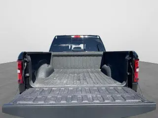 Ram 1500 2025 4x4 Big Horn cabina Dual Cab de 4 puertas, carrocería corta de 5.6 pies