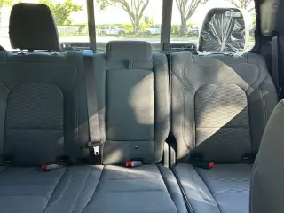Ram 1500 2026 4x4 Lone Star 4dr Crew Cab 5.6 ft. CB Camión