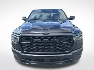 Ram 1500 2026 4x4 Lone Star 4dr Crew Cab 5.6 ft. CB Camión