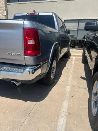 Ram 1500 2025 4x4 Big Horn 4p Puerta Crew Cab 5.6 ft. SB Camioneta