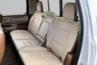 Ram 1500 2019 4x4 Laramie 4dr Crew Cab 5.6 ft. SB Pickup