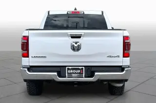Ram 1500 2019 4x4 Laramie 4dr Crew Cab 5.6 ft. SB Pickup