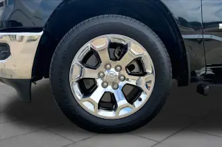Ram 1500 2022 4x4 Big Horn 4dr Crew Cab 5.6 ft. SB Pickup