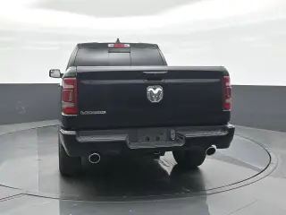 Ram 1500 2023 4x2 Laramie 4p Cab Camioneta de tripulación 5.6 ft. SB