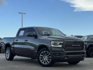 Ram 1500 2023 4x2 Laramie 4p Cab Tripa de Equipo 5.6 ft. SB Pickup