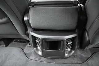 Ram 1500 2026 4x2 Tradesman 4p Cab de tripulación 5.6 ft. SB Camioneta
