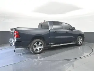 Ram 1500 2026 4x2 Tradesman 4p Cab de tripulación 5.6 ft. SB Camioneta