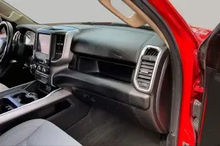 Ram 1500 2020 4x2 Big Horn 4dr Cabina de Tripulacion 5.6 ft. SB Pickup