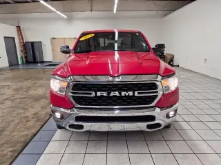 Ram 1500 2023 4x2 Big Horn 4 puertas Crew Cab 5.6 ft. SB Pickup