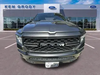 Ram 1500 2022 4x2 Big Horn 4p Cab Camioneta de 5.6 ft. SB