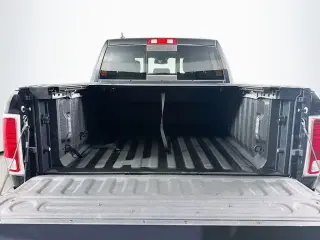 Ram 1500 2018 4x4 Laramie Limited 4dr Crew Cab 5.5 ft. SB Pickup