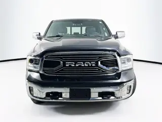 Ram 1500 2018 4x4 Laramie Limited 4dr Crew Cab 5.5 ft. SB Pickup