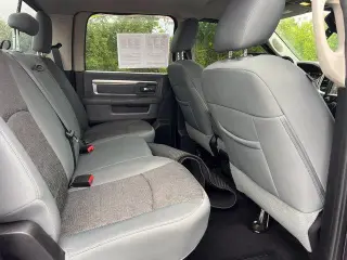 Ram 1500 2016 4x4 SLT 4dr Crew Cab 5.5 ft. SB Pickup