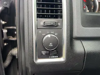 Ram 1500 2016 4x4 SLT 4dr Crew Cab 5.5 ft. SB Pickup