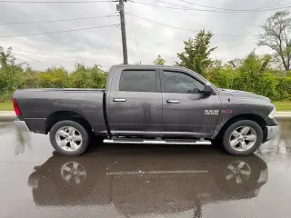 Ram 1500 2016 4x4 SLT 4dr Crew Cab 5.5 ft. SB Pickup