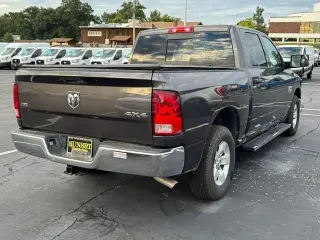 Ram 1500 Classic 2023 4x4 SLT 4p Cabina Extendida 5.5 pies CA Pickup