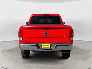 Ram 1500 Clásico 2019 4x4 Tradesman 4p Cab Quad 6,3 ft. SB Pickup
