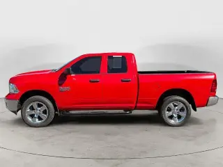 Ram 1500 Clásico 2019 4x4 Tradesman 4p Cab Quad 6,3 ft. SB Pickup