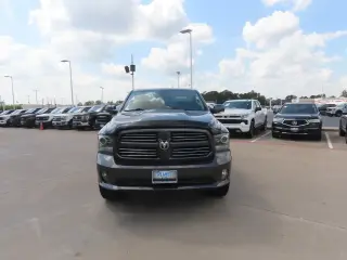 Ram 1500 2016 4x2 Deportivo 4dr Crew Cab 5.5 ft. SB Pickup