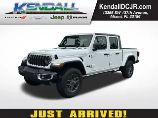 Jeep Gladiator 2025 4x4 Sport 4dr Crew Cab 5.0 ft. CB