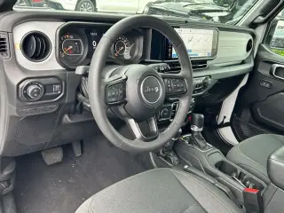 Jeep Gladiator 2025 4x4 Sport 4dr Crew Cab 5.0 ft. CB