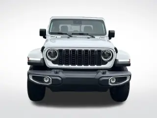 Jeep Gladiator 2025 4x4 Sport 4dr Crew Cab 5.0 ft. CB