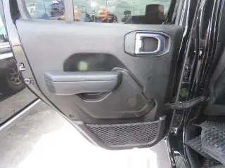 Jeep Gladiator 2022 4x4 Mojave 4dr Crew Cab 5.0 ft. SB