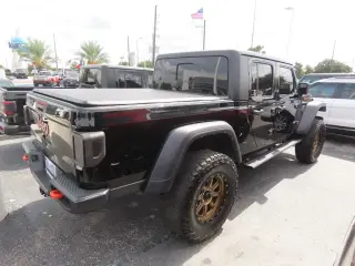 Jeep Gladiator 2022 4x4 Mojave 4dr Crew Cab 5.0 ft. SB