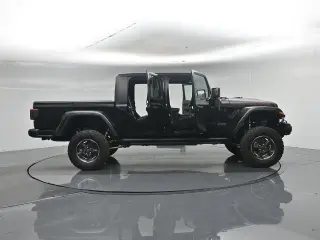 Jeep Gladiator 2023 4x4 Rubicon 4dr Crew Cab 5.0 ft. SB