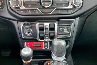 Jeep Gladiator 2021 4x4 Rubicon 4 puertas Cabina Trip 5.0 ft. SB