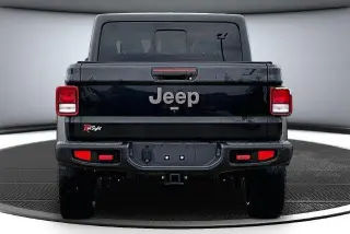 Jeep Gladiator 2021 4x4 Rubicon 4 puertas Cabina Trip 5.0 ft. SB