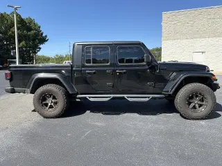 Jeep Gladiator 2022 4x4 Sport 4dr Crew Cab 5.0 ft. SB