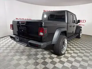 Jeep Gladiator 2024 4x4 Sport 4dr Crew Cab 5.0 ft. SB