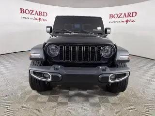 Jeep Gladiator 2024 4x4 Sport 4dr Crew Cab 5.0 ft. SB