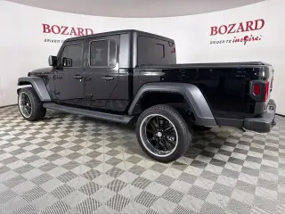 Jeep Gladiator 2024 4x4 Sport 4dr Crew Cab 5.0 ft. SB