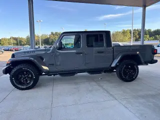 Jeep Gladiator 2022 4x4 Sport 4dr Crew Cab 5.0 ft. SB