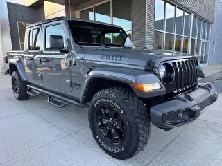 Jeep Gladiator 2022 4x4 Sport 4dr Crew Cab 5.0 ft. SB