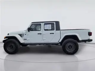 Jeep Gladiator 2022 4x4 Sport 4dr Crew Cab 5.0 ft. SB