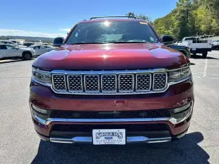 Jeep Grand Wagoneer 2023 4x4 Serie II 4p SUV