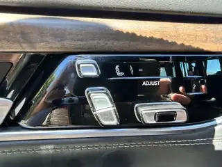 Jeep Grand Wagoneer 2023 4x4 Serie II 4p SUV