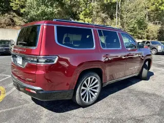 Jeep Grand Wagoneer 2023 4x4 Serie II 4p SUV