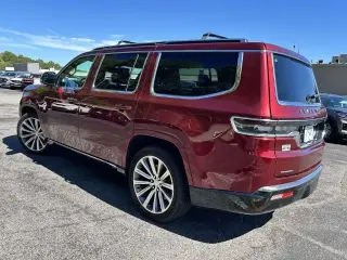 Jeep Grand Wagoneer 2023 4x4 Serie II 4p SUV